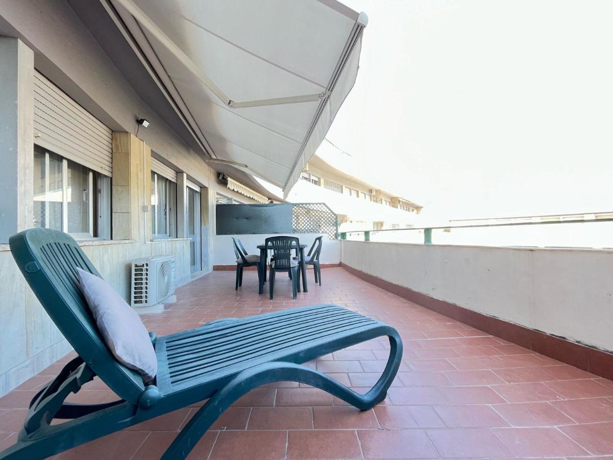 Imperiale Apartment Tirrenia Εξωτερικό φωτογραφία
