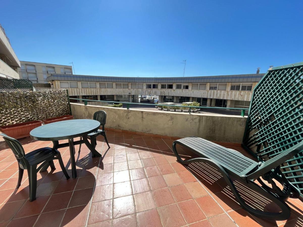 Imperiale Apartment Tirrenia Εξωτερικό φωτογραφία