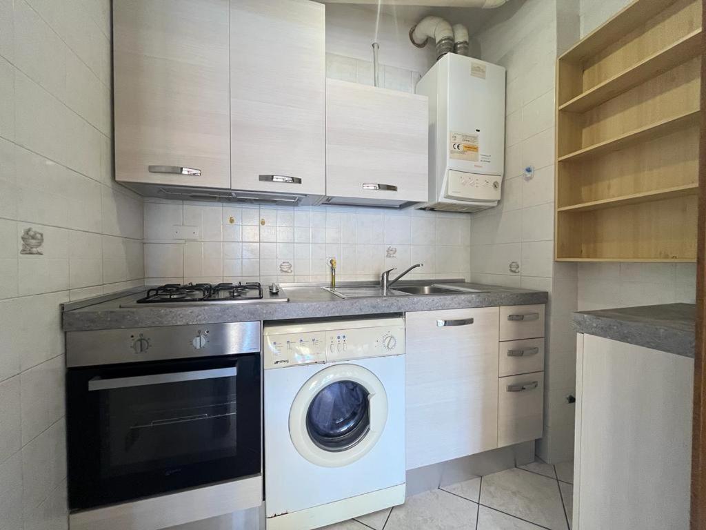 Imperiale Apartment Tirrenia Εξωτερικό φωτογραφία