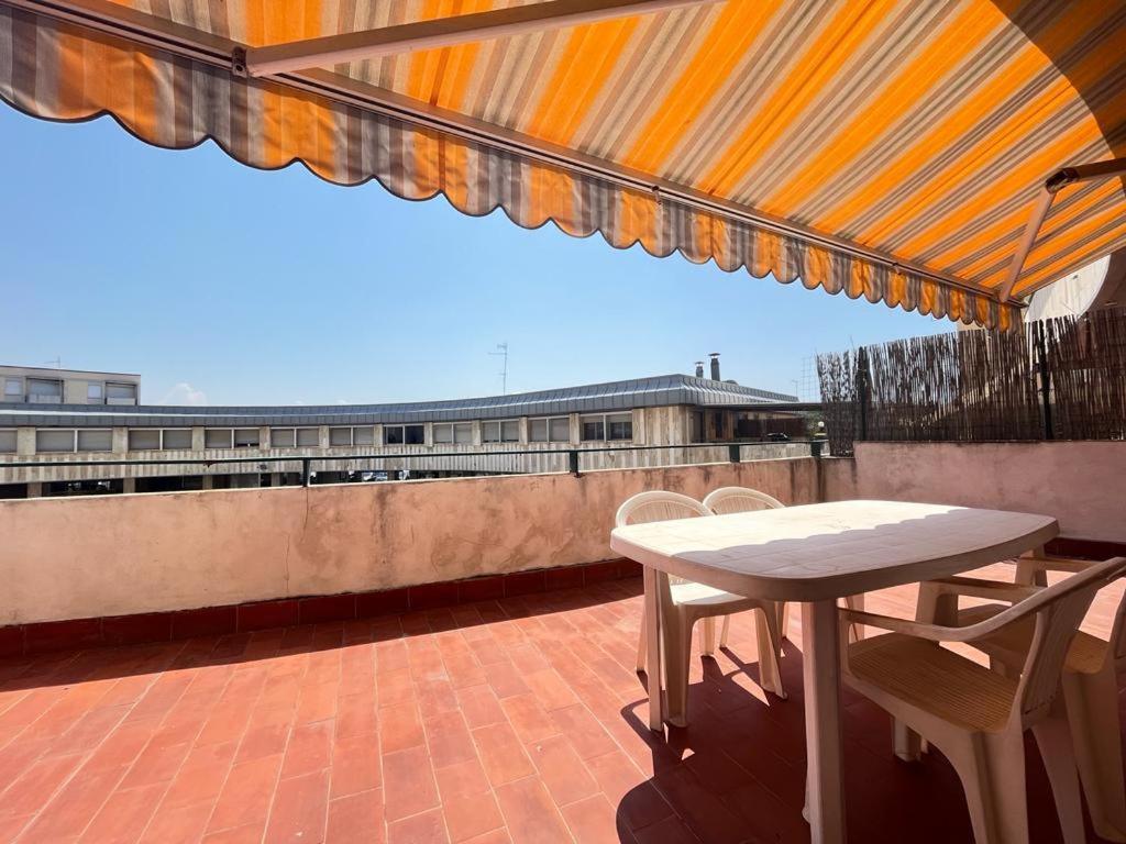 Imperiale Apartment Tirrenia Εξωτερικό φωτογραφία