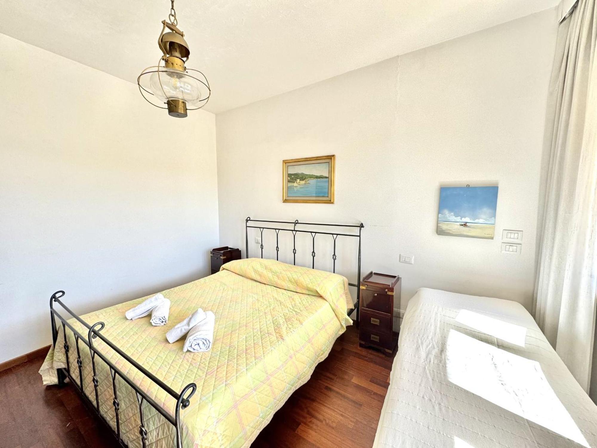 Imperiale Apartment Tirrenia Εξωτερικό φωτογραφία