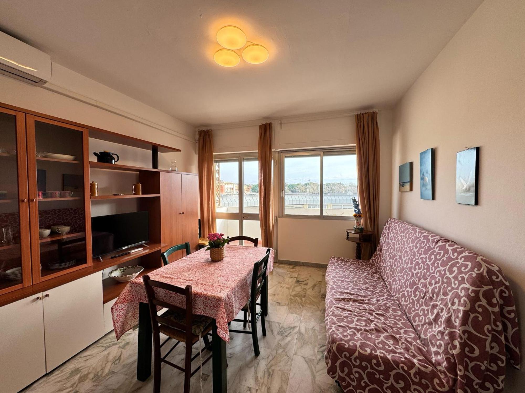Imperiale Apartment Tirrenia Εξωτερικό φωτογραφία